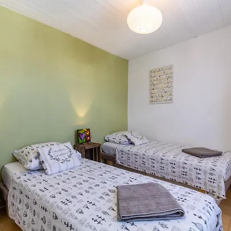 The Crew House La Ciotat - Maison De Pecheur En Triplex 3 Chambres Et Box Privatif Au Dessus Du Vieux Port Apartment