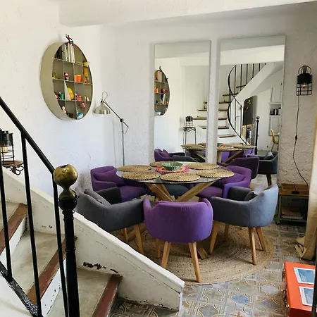 Apartment The Crew House La Ciotat - Maison De Pecheur En Triplex 3 Chambres Et Box Privatif Au Dessus Du Vieux Port La Ciotat